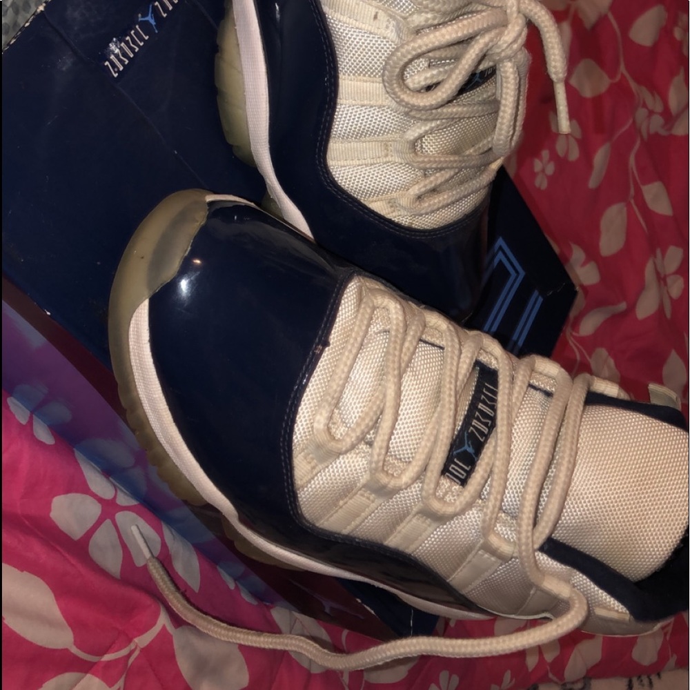 Men’s Jordan 11’s
